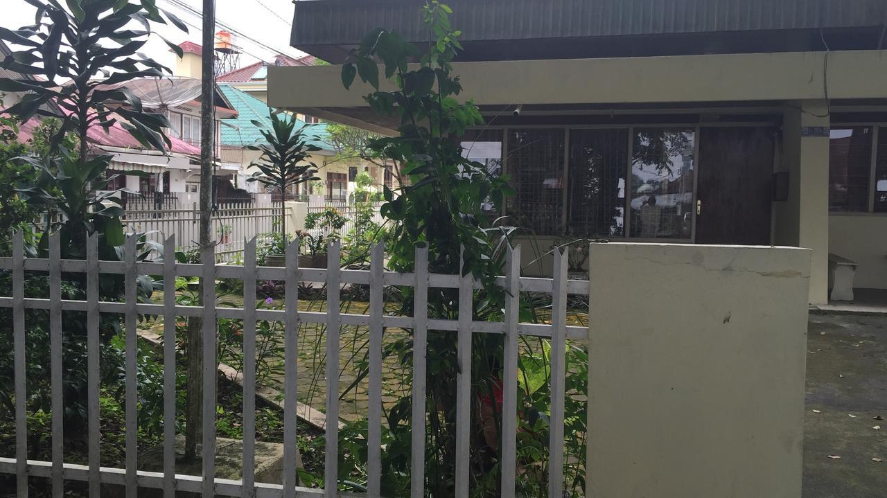 Astani Family Home Bukittinggi Exteriör bild