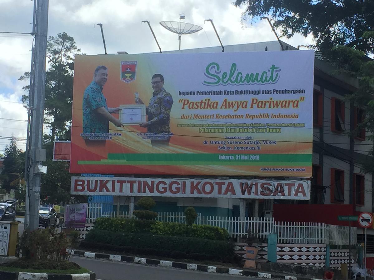 Astani Family Home Bukittinggi Exteriör bild